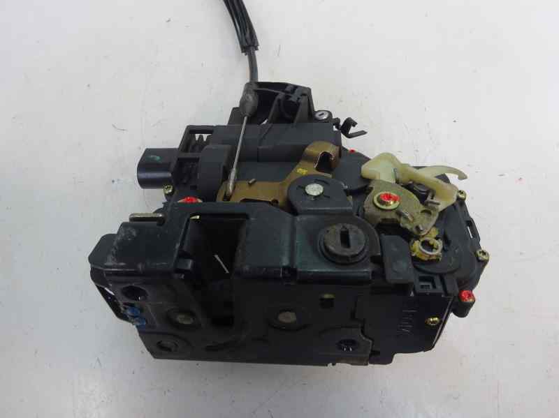 CERRADURA PUERTA TRASERA DERECHA VOLKSWAGEN BORA 1.9 TDI 4MOTION MT 90CV | 67KW