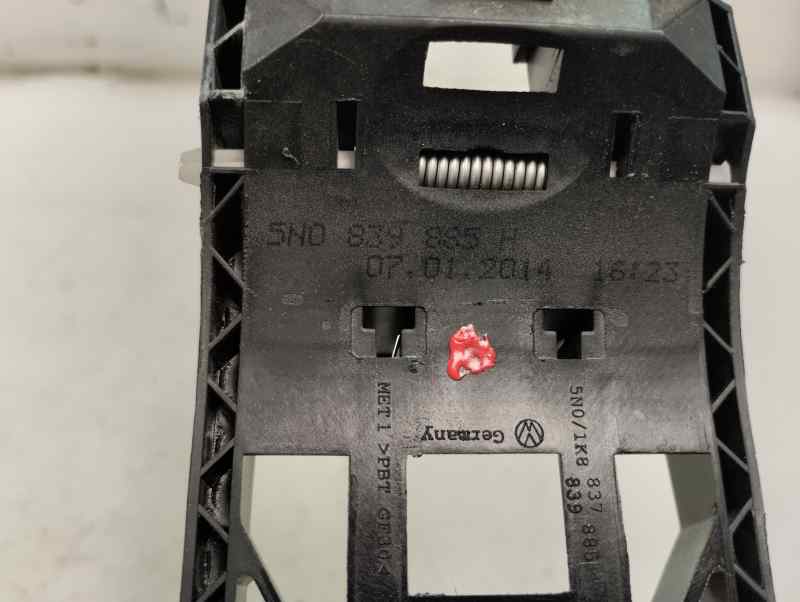 SOPORTE MANETA EXTERIOR DELANTERA DERECHA SEAT IBIZA 2014 1.2 TSI MT 85CV