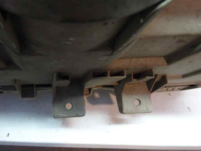 FARO DERECHO MERCEDES BENZ CLASE C 1993 1.8 MT 122CV | 90KW
