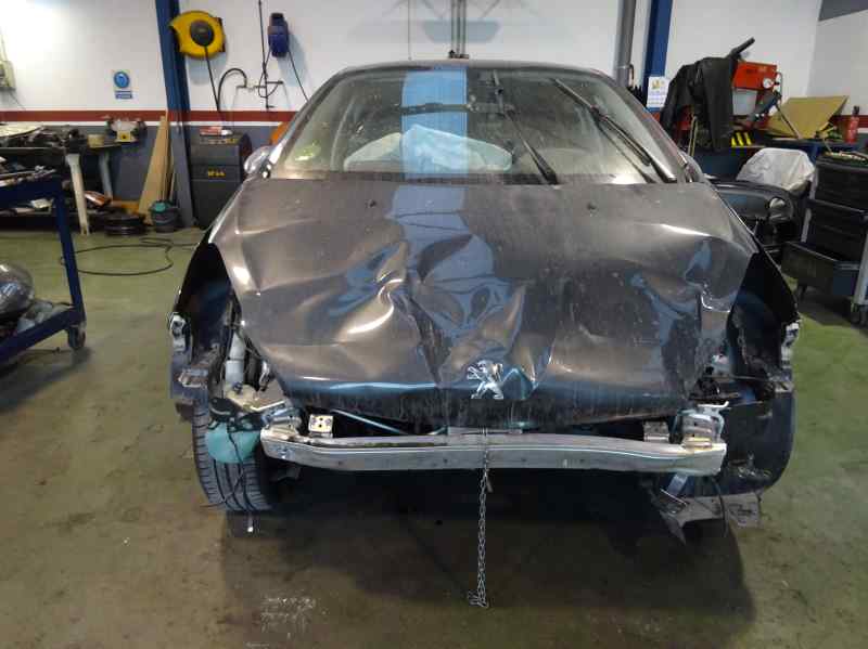 ALTAVOZ PEUGEOT 208 1.2 VTI MT 82CV