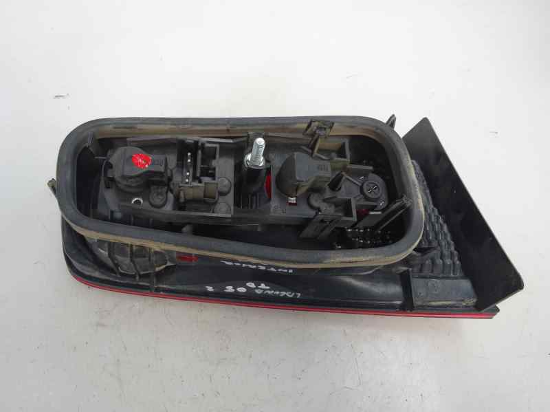 PILOTO TRASERO DERECHO RENAULT LAGUNA 2005 1.9 DCI MT 110CV
