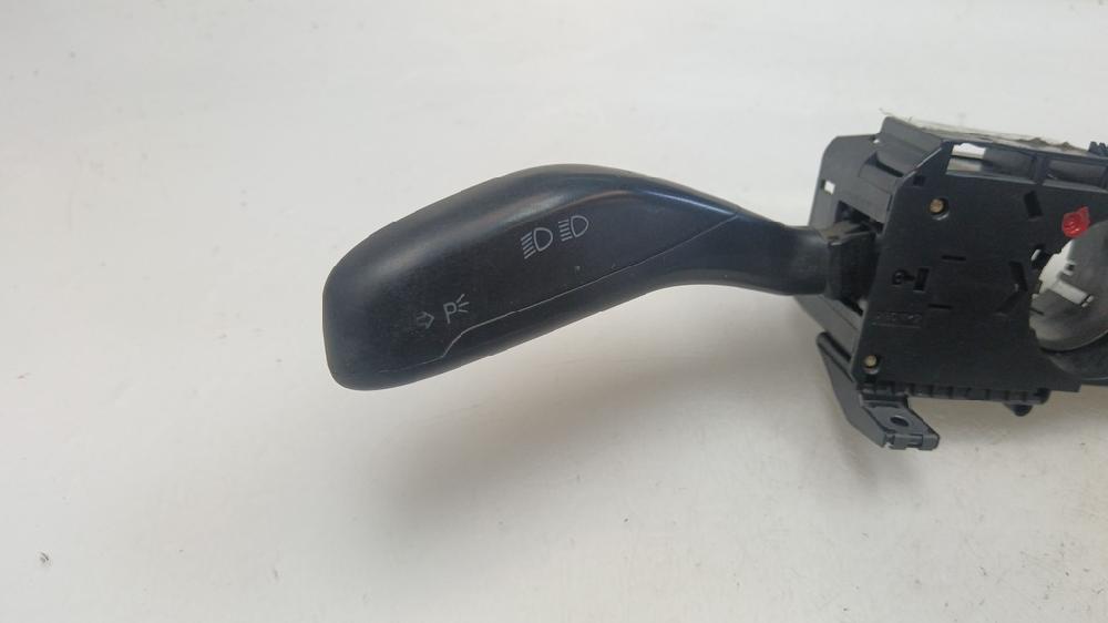 MANDO MULTIFUNCION SEAT IBIZA 1.9 TDI MT 130CV