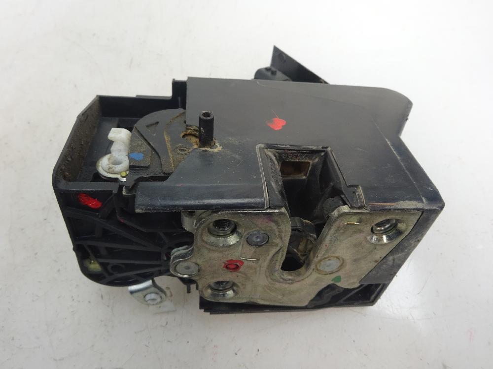 CERRADURA PUERTA TRASERA DERECHA DACIA SANDERO 0.9 TCE MT 97CV