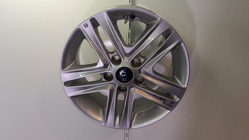 LLANTA KIA CEED 1.6 CRDI DCT 136CV