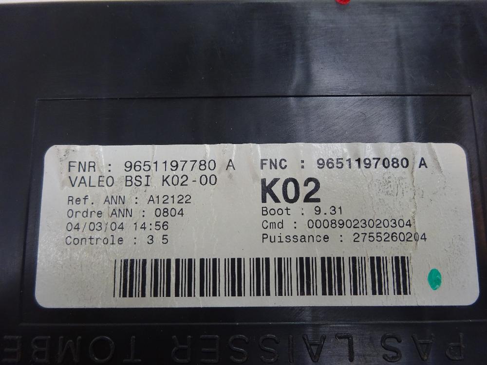 CAJA RELES FUSIBLES PEUGEOT 307 2.0 HDI MT 90CV