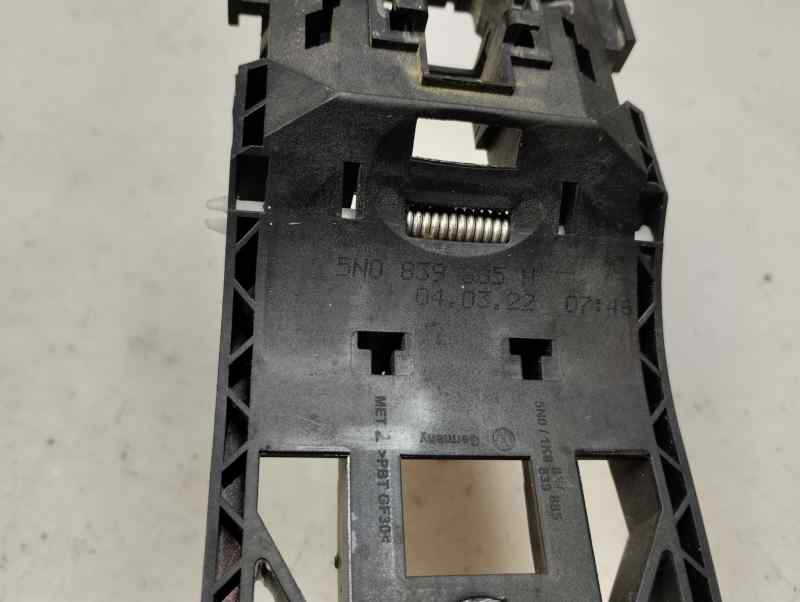 SOPORTE MANETA EXTERIOR PUERTA TRASERA IZQUIERDA SEAT ARONA 1.0 AMT 110CV | 81KW