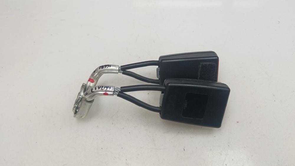 ANCLAJE CINTURON TRASERO IZQUIERDO SEAT IBIZA 1.2 MT 90CV | 66KW