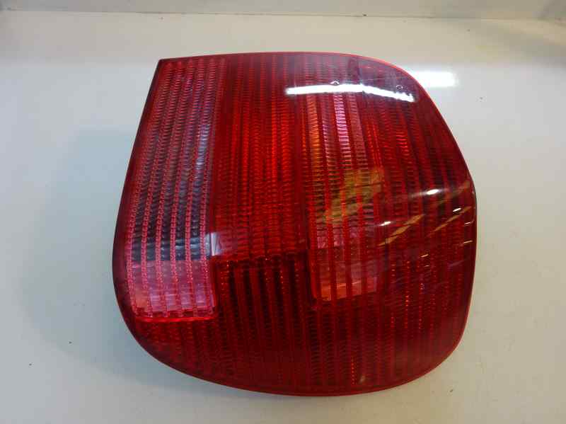 PILOTO TRASERO DERECHO VOLKSWAGEN POLO 1.4 16V MT 75CV | 55KW