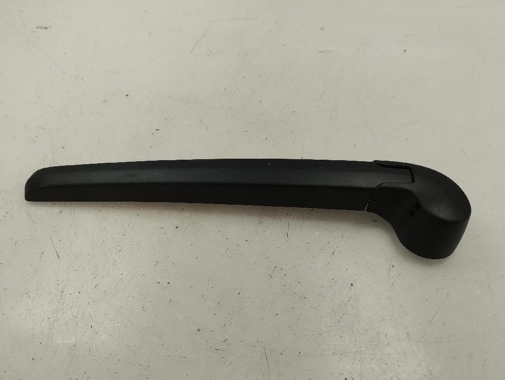 BRAZO LIMPIA TRASERO SEAT LEON 1.5 130CV MT