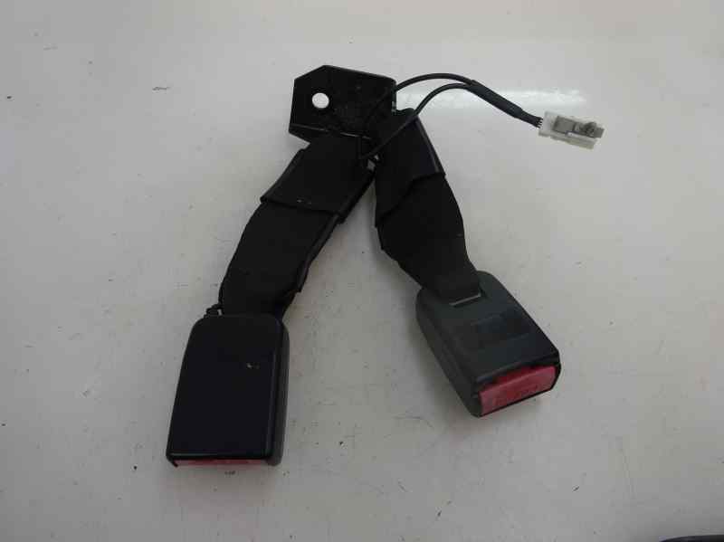 ANCLAJE CINTURON TRASERO IZQUIERDO NISSAN QASHQAI 1.5 DCI MT FWD 106CV