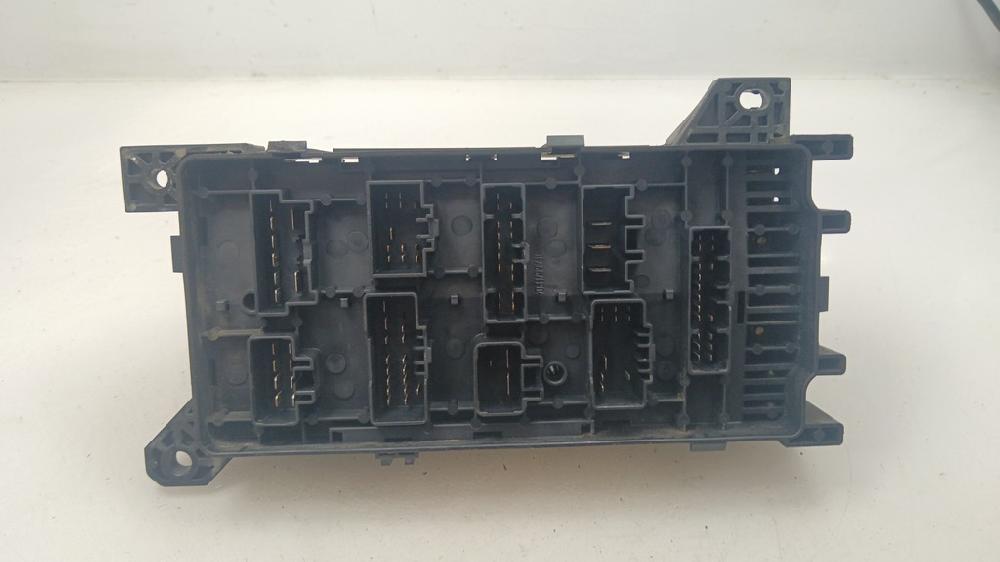 CAJA RELES FUSIBLES KIA CARNIVAL 2.9 CRDI MT 142CV