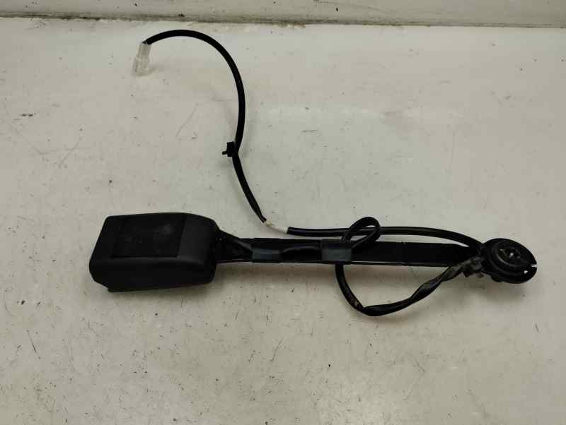 ANCLAJE CINTURON DELANTERO IZQUIERDO NISSAN QASHQAI 1.3 MT 158CV | 116KW