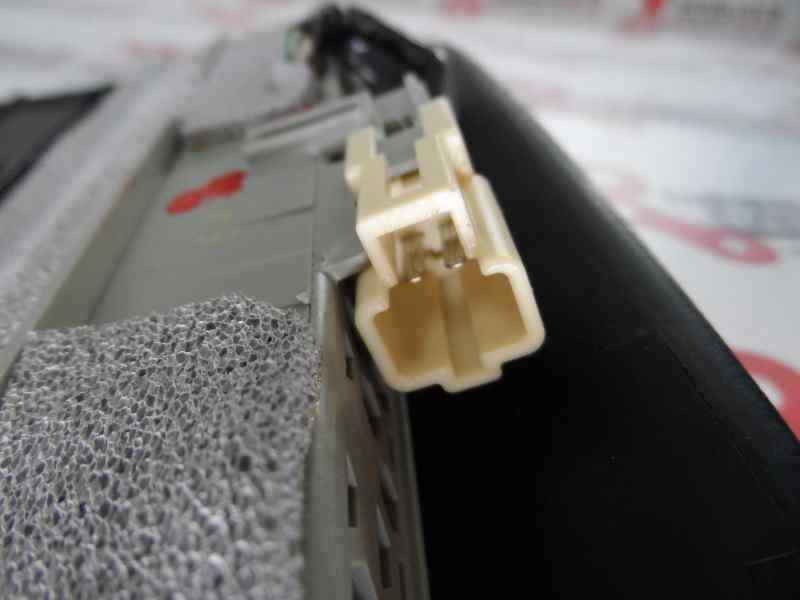 LUZ CENTRAL DE FRENO LEXUS IS 2.2 220D MT 177CV
