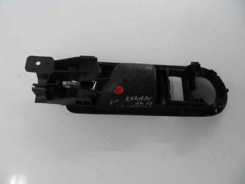 MANETA INTERIOR TRASERA IZQUIERDA VOLKSWAGEN PASSAT 1.9 TDI 6MT 130CV