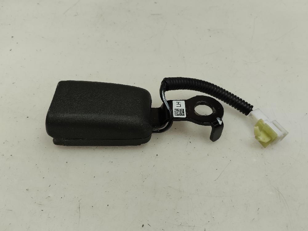ANCLAJE CINTURON TRASERO IZQUIERDO HYUNDAI TUCSON 1.6 MT 132CV