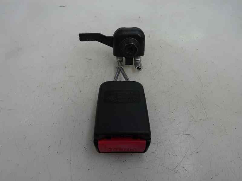 ANCLAJE CINTURON TRASERO DERECHO RENAULT LAGUNA 2.0 DCI FAP MT 150CV