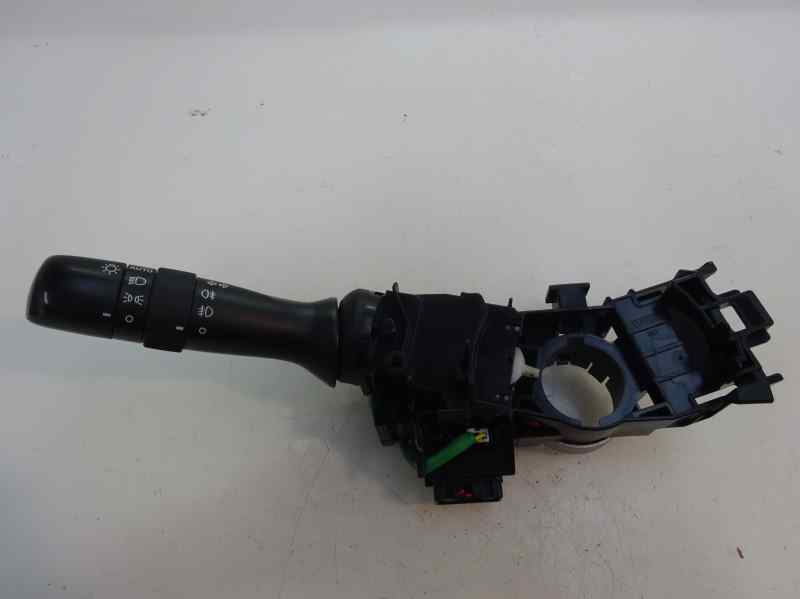 MANDO LUCES LEXUS CT 1.8CVT 99CV | 73KW