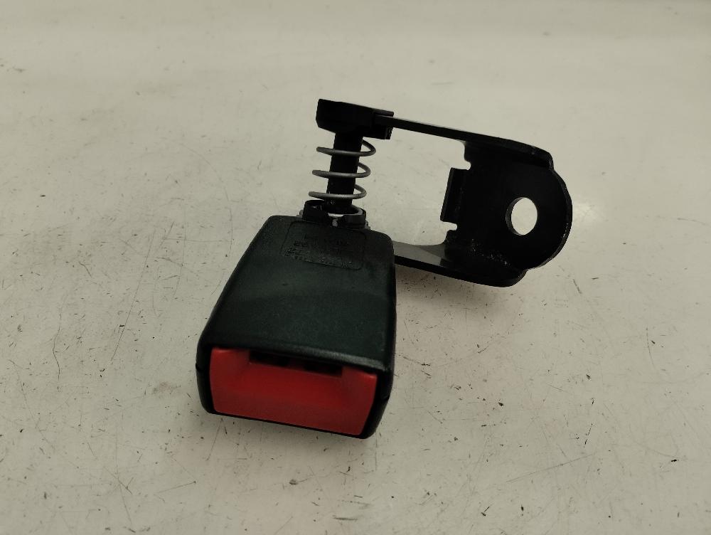 ANCLAJE CINTURON TRASERO DERECHO BMW SERIE 5 2.5 525I MT 192CV