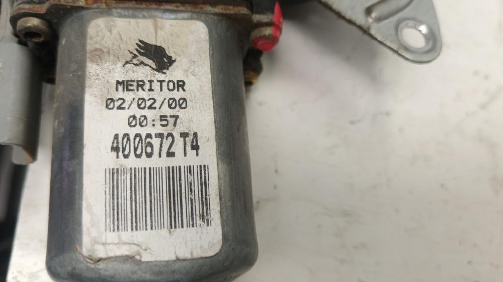 ELEVALUNAS DELANTERO DERECHO CITROEN SAXO 1.5 MT D 57CV