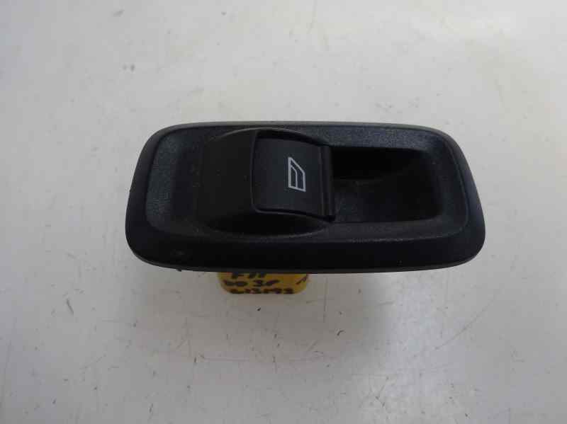 MANDO ELEVALUNAS DELANTERO DERECHO FORD FIESTA 1.4 TDCI MT 68CV