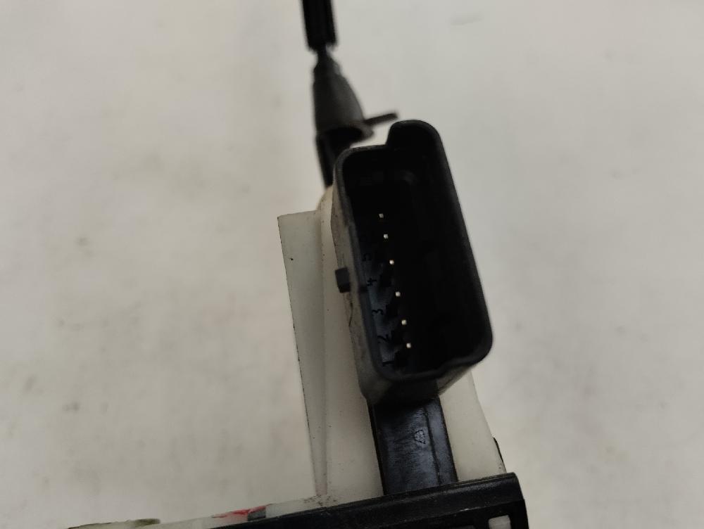 CERRADURA PUERTA TRASERA DERECHA CITROEN C4 1.4 MT 95CV