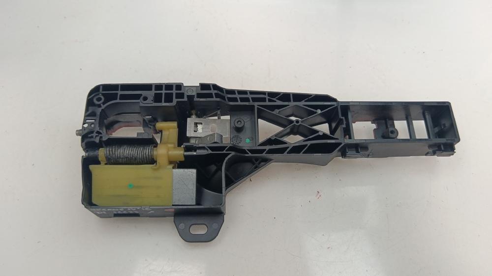 SOPORTE MANETA EXTERIOR DELANTERA IZQUIERDA RENAULT MEGANE 1.2 TCE MT 130CV | 97KW