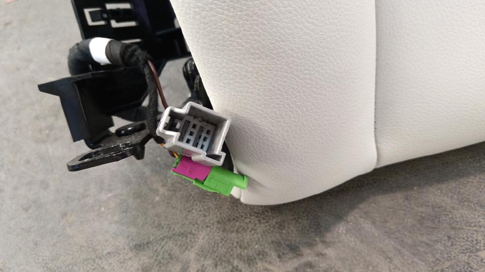 JUEGO ASIENTOS COMPLETO VOLVO XC60 2.0 D4 AT AWD 190CV | 140KW