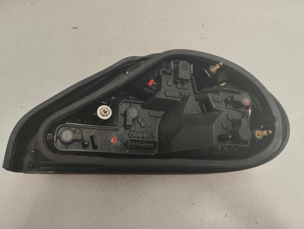 PILOTO TRASERO IZQUIERDO JAGUAR XTYPE 3.0 MT 231CV