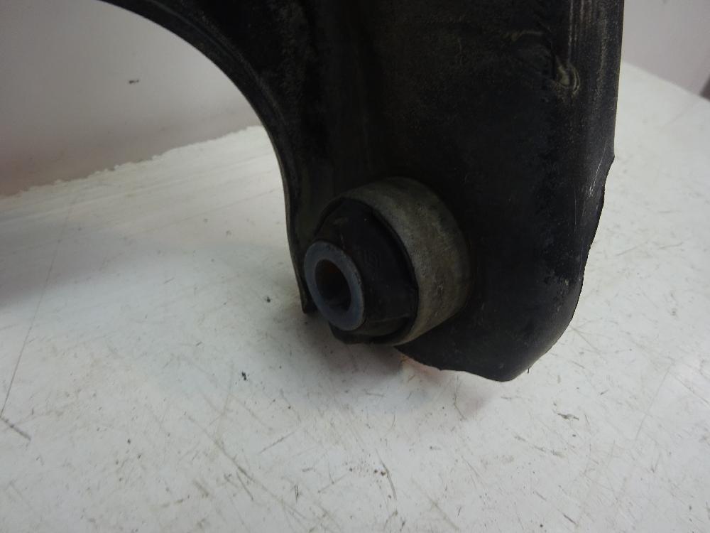 BRAZO SUSPENSION INFERIOR DELANTERO IZQUIERDO DACIA SANDERO 0.9 TCE MT 97CV