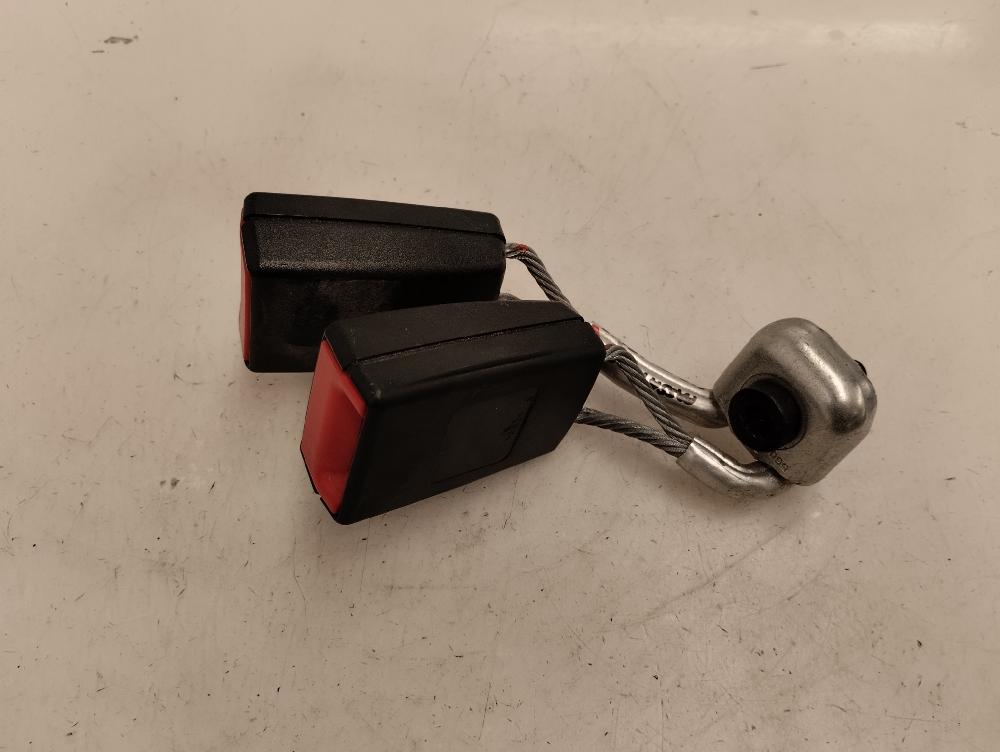 ANCLAJE CINTURON TRASERO IZQUIERDO VOLKSWAGEN PASSAT 2.0 TDI 4MOTION DSG 170CV