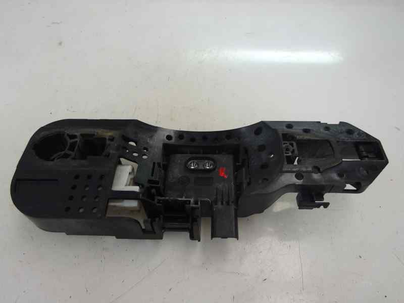 SOPORTE MANETA EXTERIOR DELANTERA DERECHA RENAULT MEGANE 2009 1.5 DCI MT 106CV | 78KW