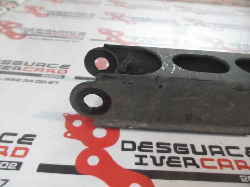 BRAZO SUSPENSION INFERIOR TRASERO DERECHO BMW SERIE 3 2.0 318D MT 143CV