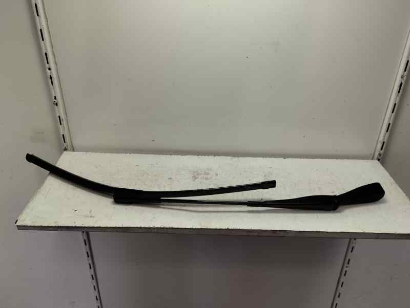 BRAZO LIMPIA DELANTERO IZQUIERDO MERCEDES BENZ CLA 2018 1.5 180 D MT 116CV
