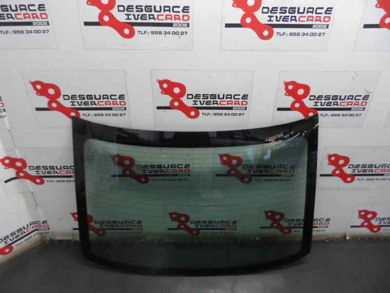 LUNA TRASERA LEXUS IS 2.2 220D MT 177CV