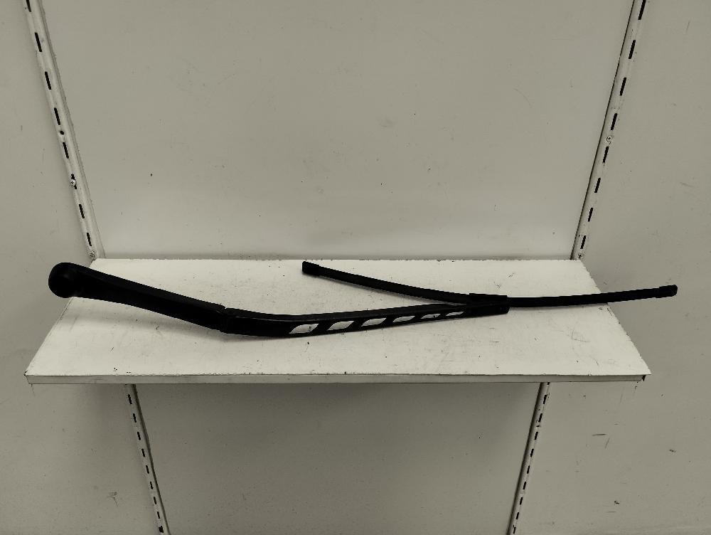 BRAZO LIMPIA DELANTERO IZQUIERDO BMW SERIE 5 2.5 525I MT 192CV