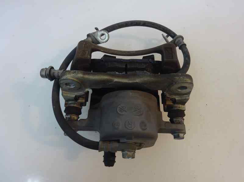 PINZA FRENO DELANTERA DERECHA TOYOTA PRIUS 1.8CVT 99CV