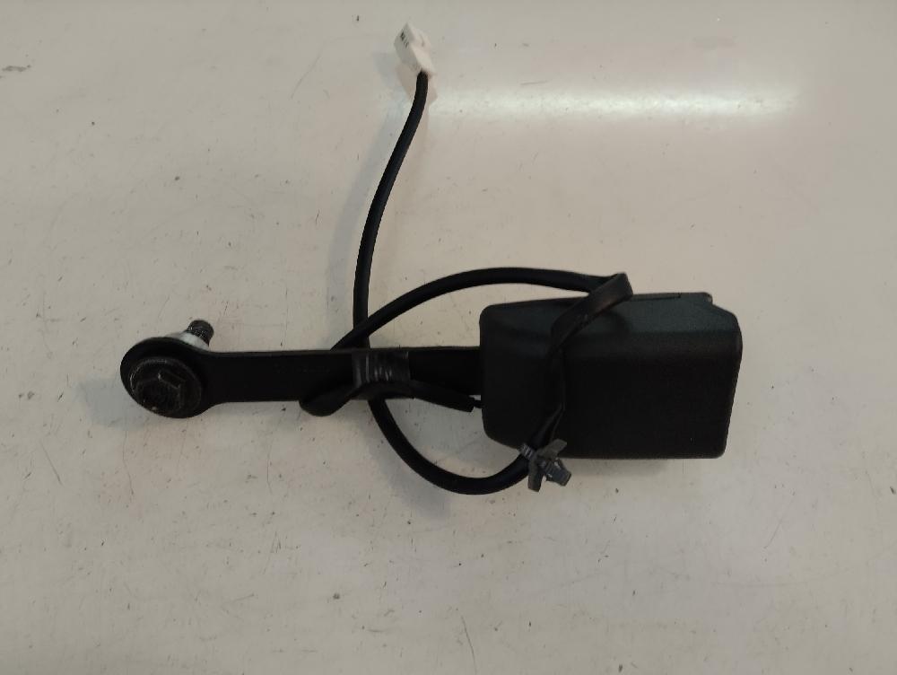 ANCLAJE CINTURON DELANTERO IZQUIERDO NISSAN MICRA 1.2 MT 80CV
