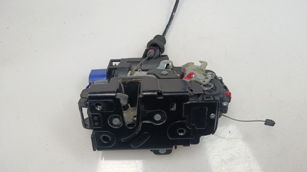 CERRADURA PUERTA DELANTERA DERECHA SEAT IBIZA 1.4 TDI MT 70CV