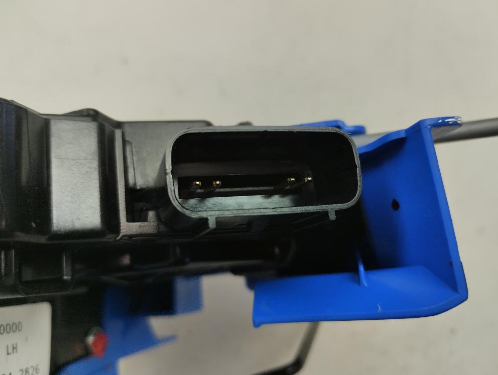 CERRADURA PUERTA DELANTERA IZQUIERDA HYUNDAI BAYON 2023 1.2 MT 84CV | 62KW