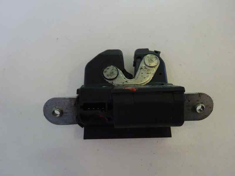 CERRADURA MALETERO PORTON OPEL CORSA 2008 1.3 CDTI MT 90CV