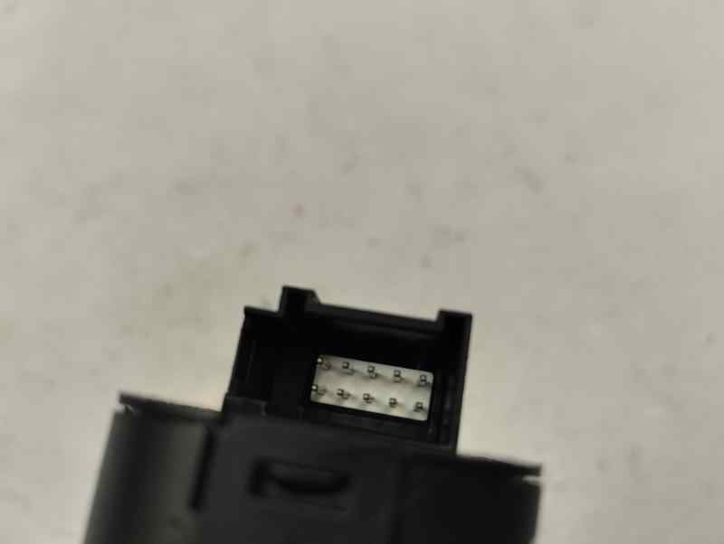 MANDO RETROVISOR SKODA FABIA 1.0 MT 75CV