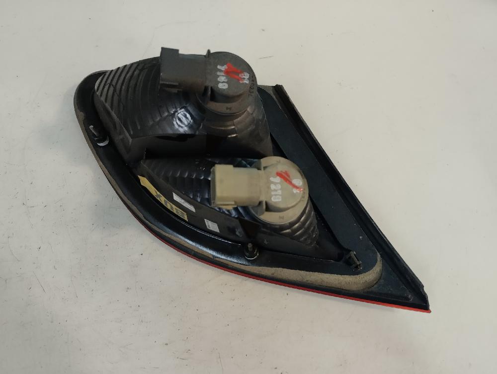 PILOTO TRASERO DERECHO INTERIOR CHRYSLER SEBRING 2.0 MT 140CV | 103KW