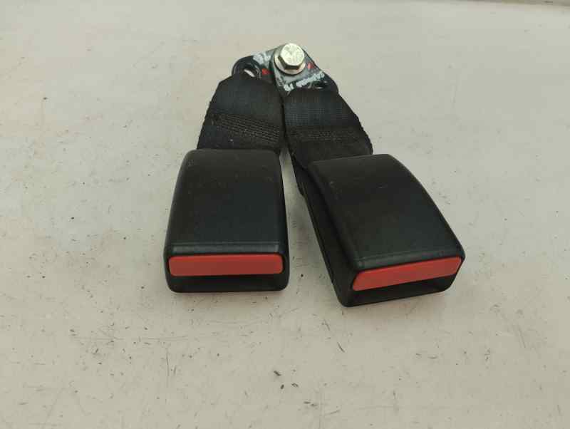 ANCLAJE CINTURON TRASERO DERECHO DACIA SANDERO 0.9 TCE MT 90CV