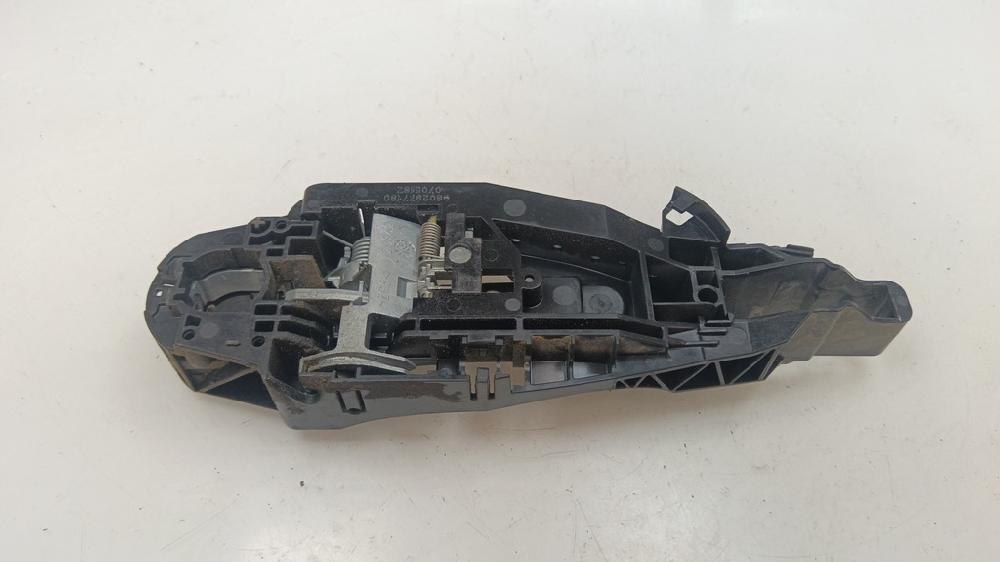 SOPORTE MANETA EXTERIOR DELANTERA DERECHA CITROEN C4 CACTUS 1.2 MT 110CV | 81KW