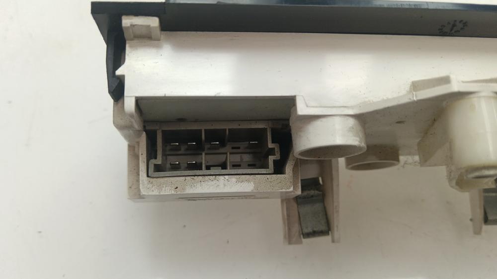 MANDO CALEFACCION AIRE ACONDICIONADO RENAULT CLIO 1.2 MT 55CV