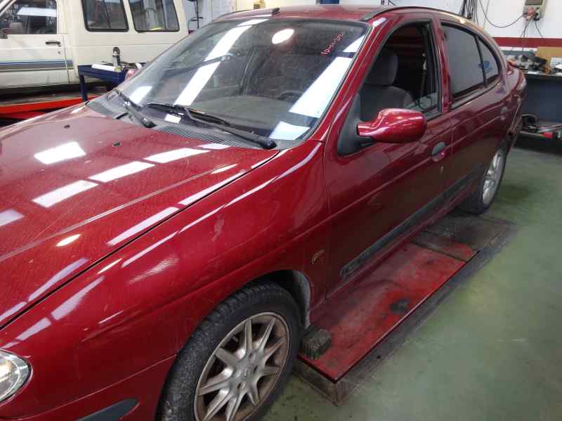 CERRADURA PUERTA DELANTERA IZQUIERDA RENAULT MEGANE 2000 1.4 MT 95CV | 70KW