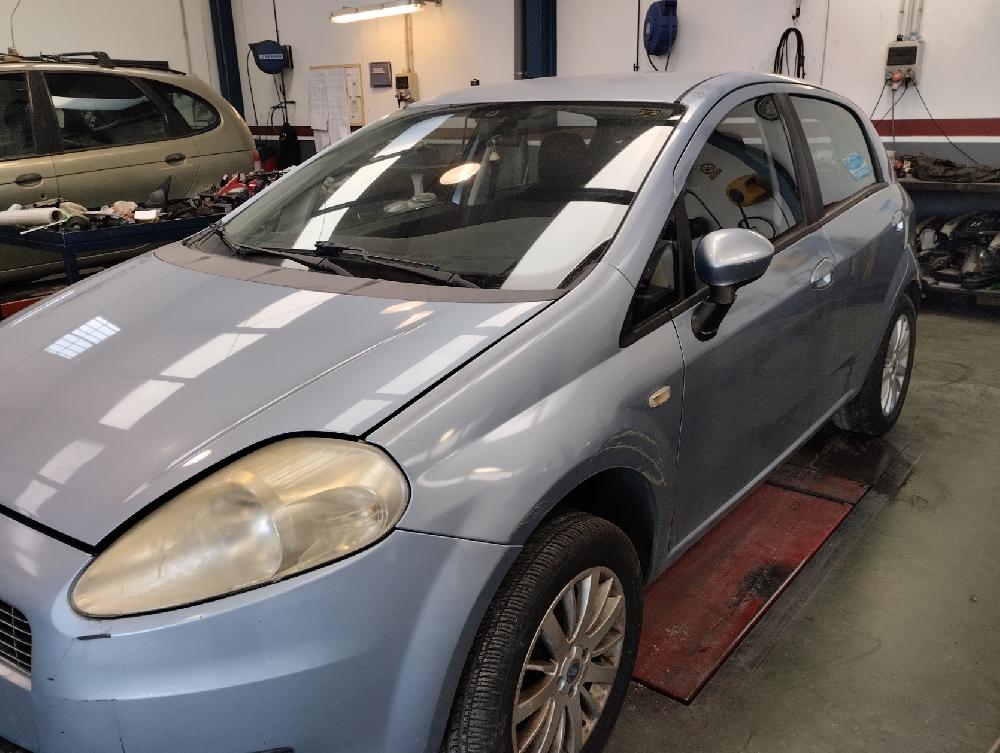 PUERTA DELANTERA DERECHA FIAT PUNTO 1.3 MT 90CV | 66KW