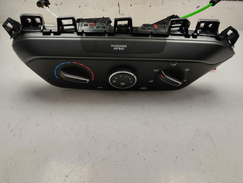 MANDO CALEFACCION AIRE ACONDICIONADO HYUNDAI BAYON 2023 1.2 MT 84CV | 62KW