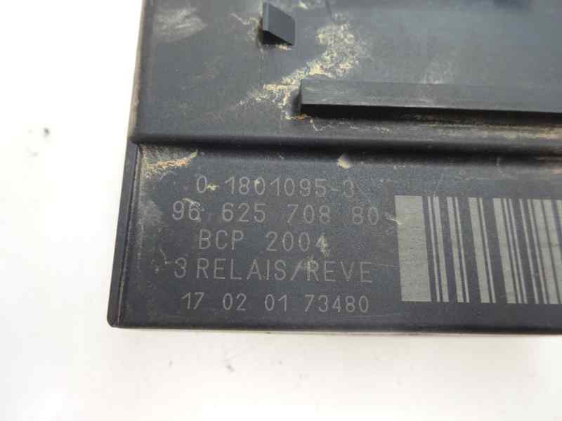 CAJA PRECALENTAMIENTO PEUGEOT 308 1.6 BLUEHDI MT 120CV