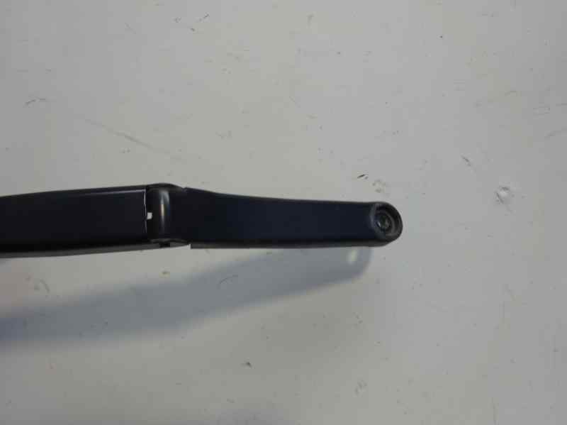 BRAZO LIMPIA DELANTERO IZQUIERDO VOLKSWAGEN GOLF 1.9 TDI 5MT 105CV